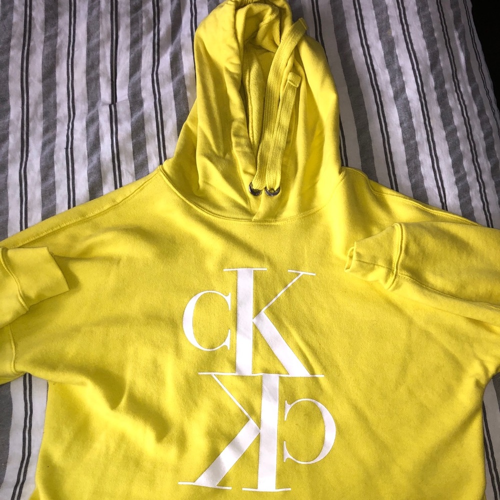 Calvin Klein cropped hoodie!